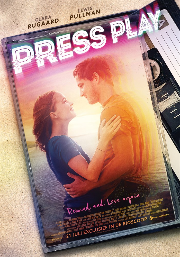 press-play_34521_151612_ps.jpg